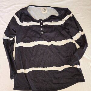 Striped Henley Long Sleeve T-Shirt Medium - Black White Tie Dye Boho Grunge Y2K